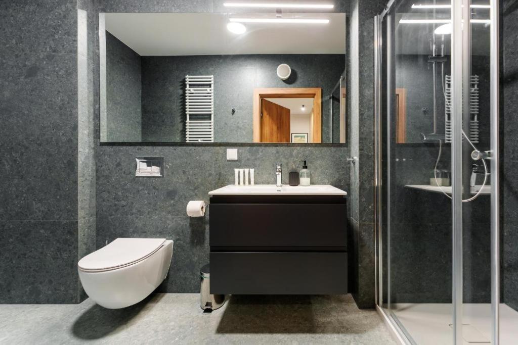 Akces Kasprowicza 20c- Basen, Sauny, Jacuzzi, Silownia W Cenie - Schwimmbad, Saunen, Jacuzzi, Fitnessstudio Im Preis *